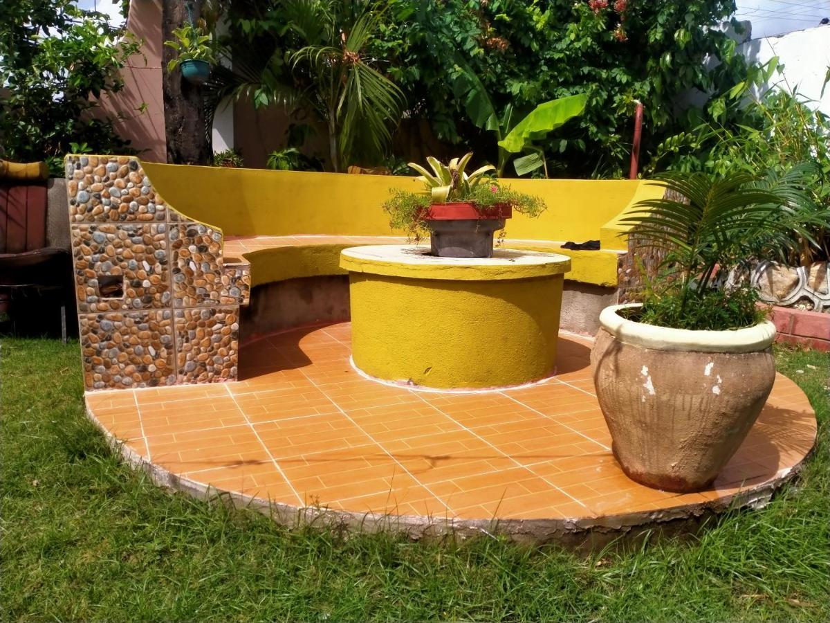 Babajay Family Home Dar es Salaam Esterno foto