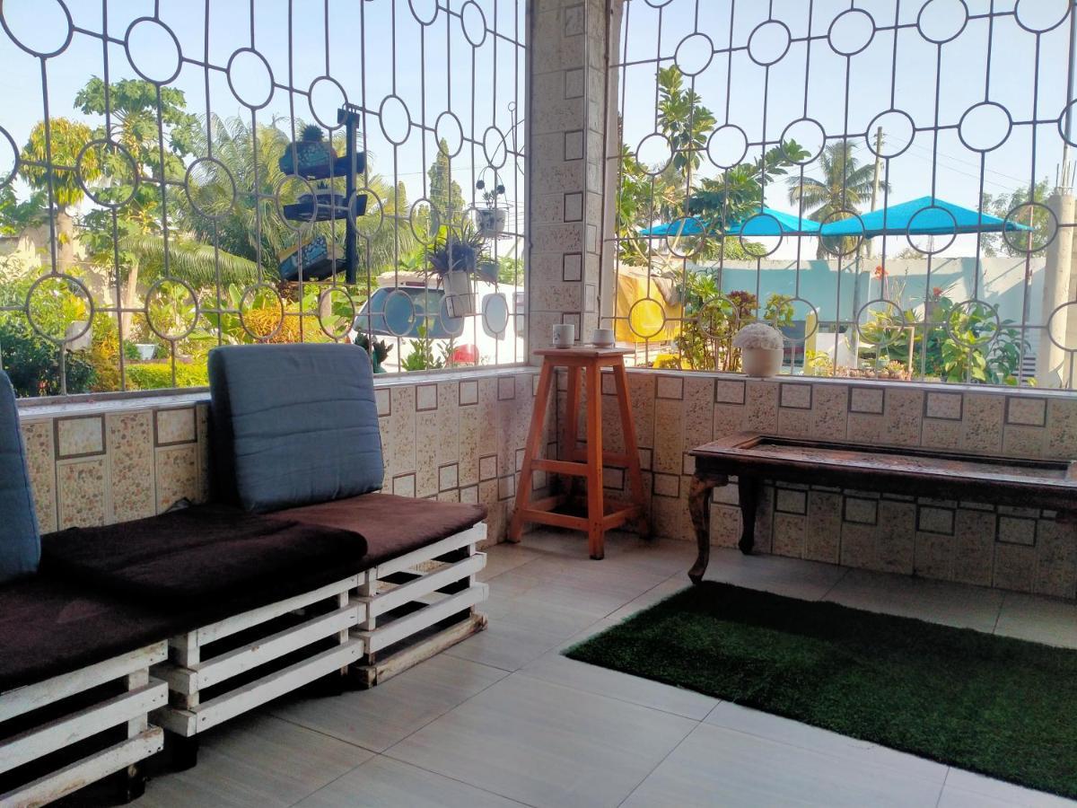 Babajay Family Home Dar es Salaam Esterno foto