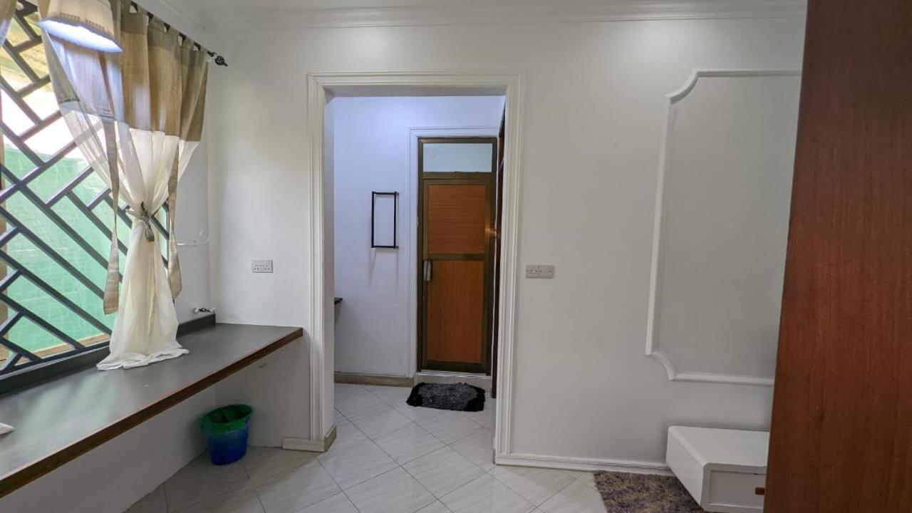 Babajay Family Home Dar es Salaam Esterno foto