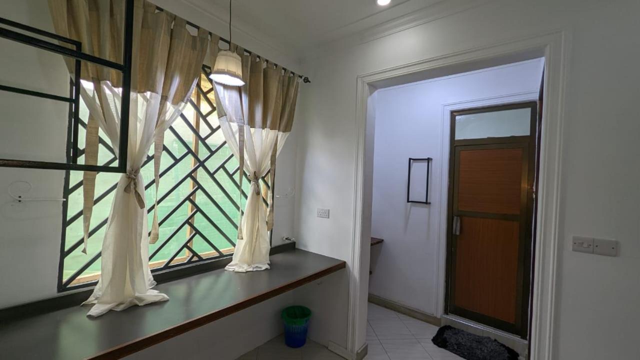 Babajay Family Home Dar es Salaam Esterno foto
