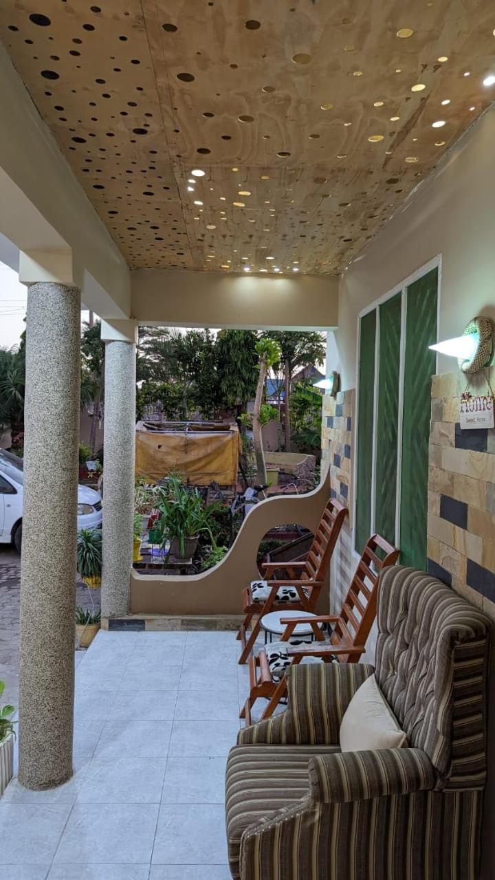 Babajay Family Home Dar es Salaam Esterno foto