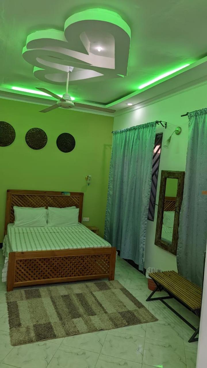 Babajay Family Home Dar es Salaam Esterno foto
