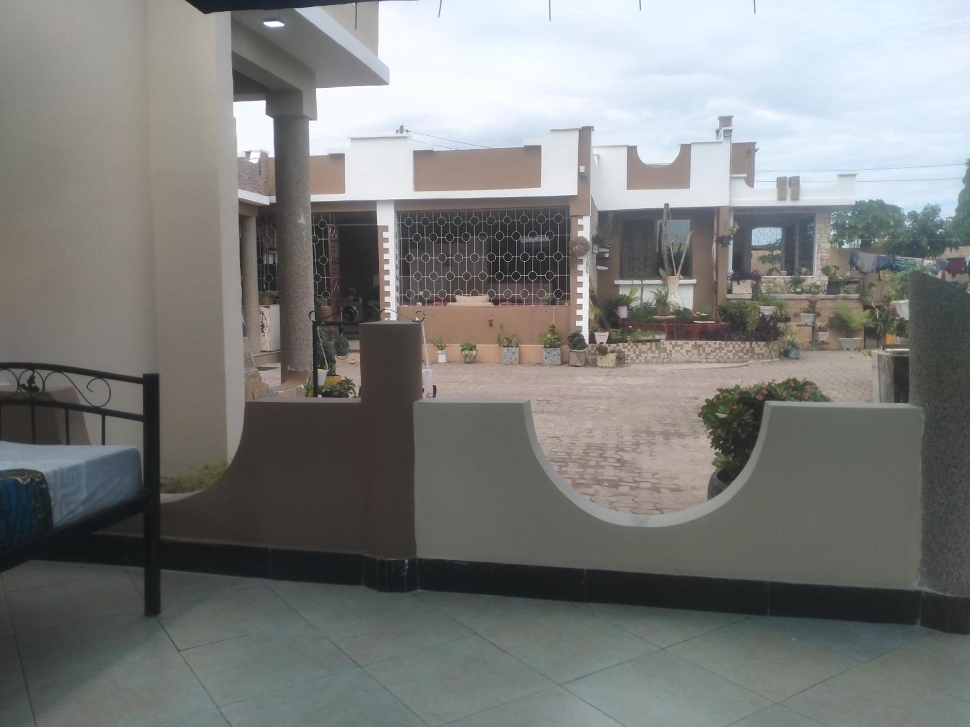 Babajay Family Home Dar es Salaam Esterno foto